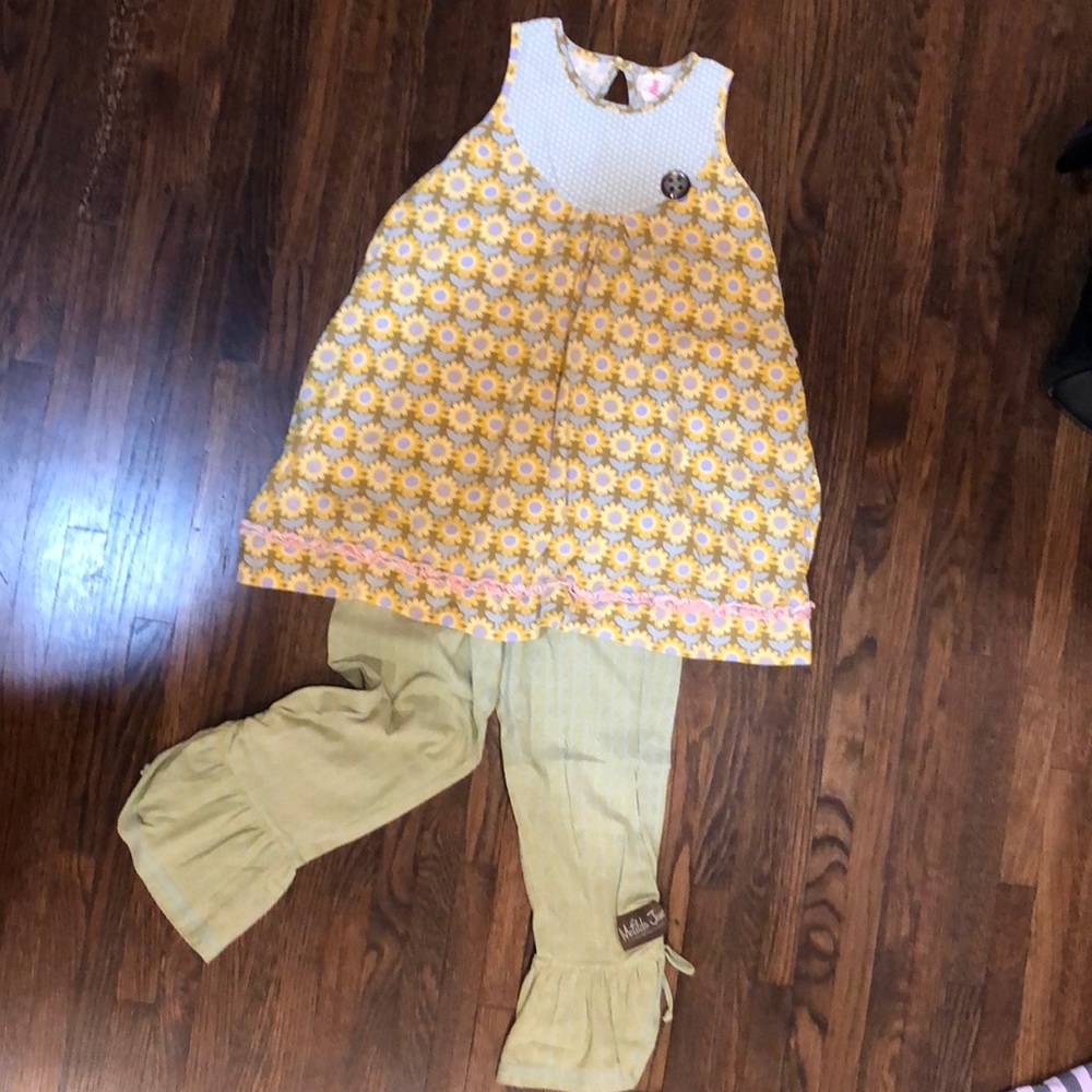 Matilda Jane Serendipity too and pants size 8